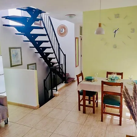 Casa de Férias Beautiful Triplex By The